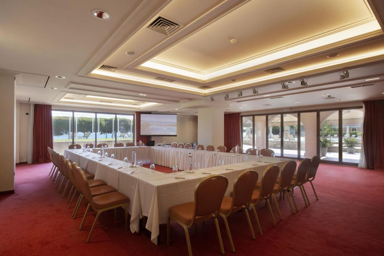 Negroponte Resort Eretria Екстериор снимка