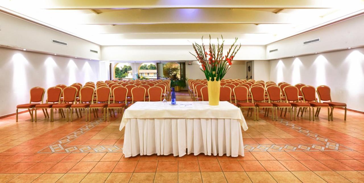 Negroponte Resort Eretria Екстериор снимка