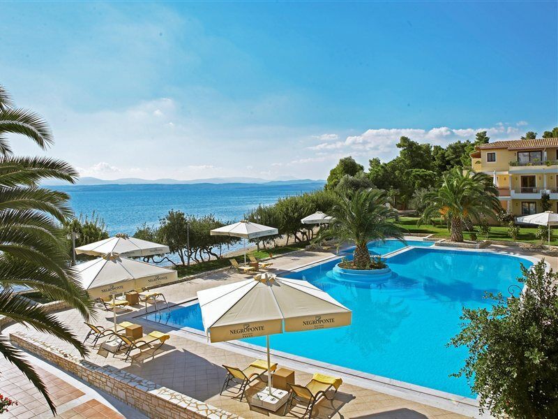 Negroponte Resort Eretria Екстериор снимка